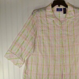 J.H. Collectibles Woman, Button Up Shirt, 3X